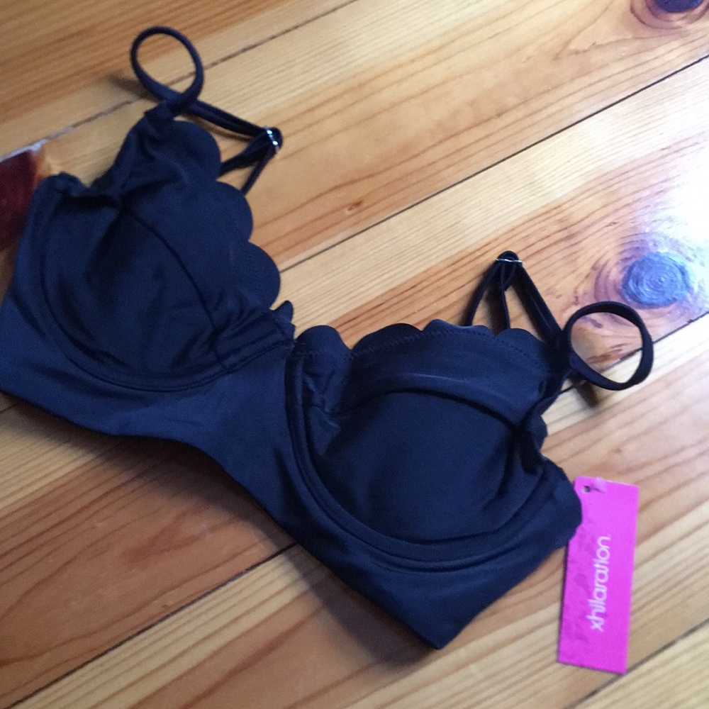 Xhilaration bathing suit top